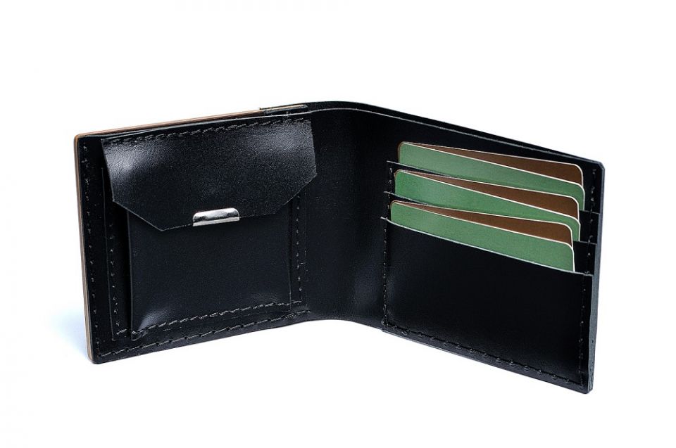 Wooden wallet Nox Tenebra for modern men | BeWooden