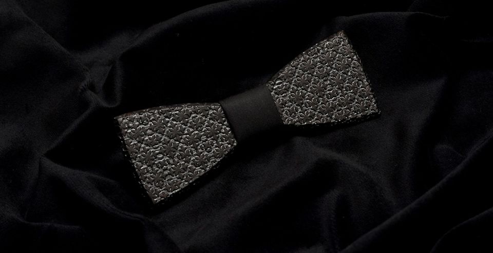 BeWooden - Wooden bow tie Taurum elegant