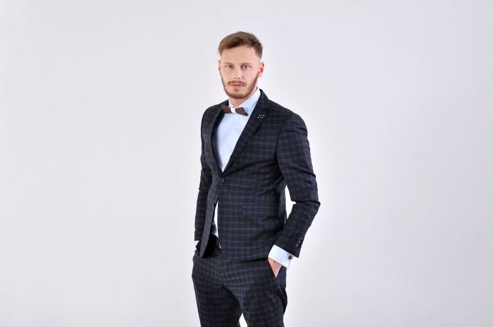 Businessman Style Wooden Bow Tie