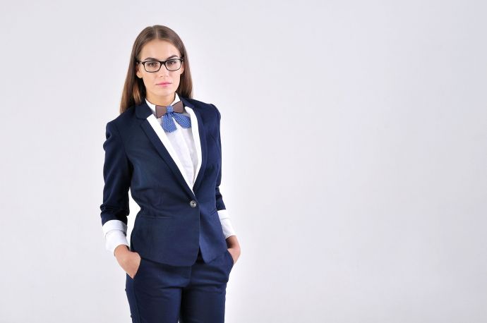 Outfit Ladies Wooden Bow Tie