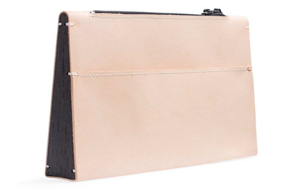 The elegant women's leather Vespa Clutch bag | BeWooden