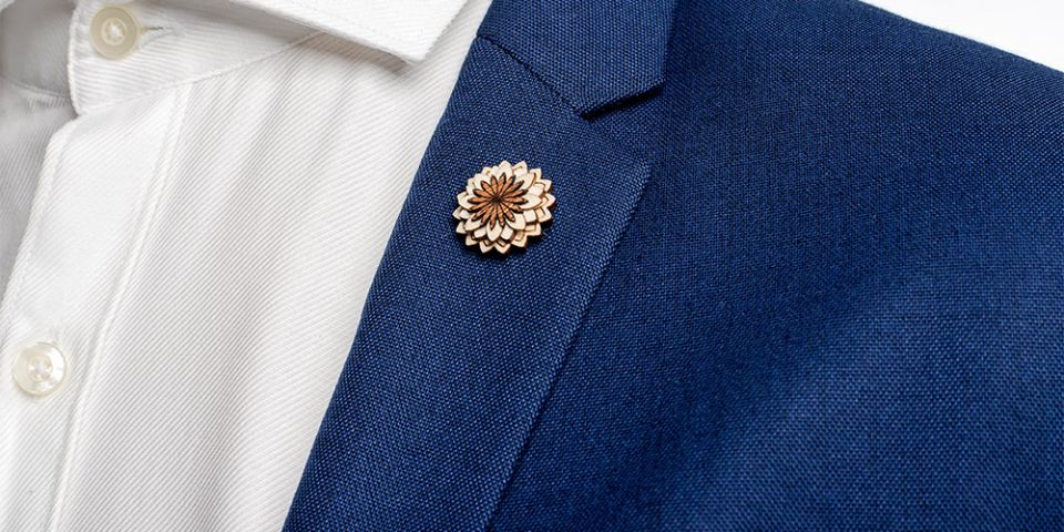 BeWooden - Lapel ornament Cubo Flower for men