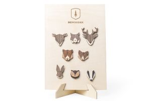 Brooches Stand – natural