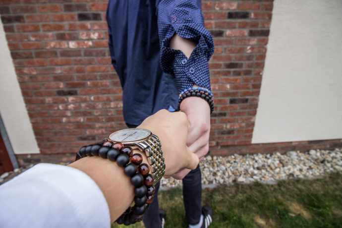 Thigh bracelet deals name