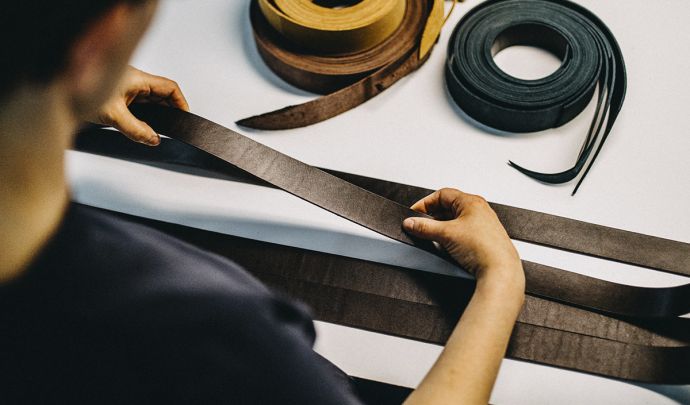 Genuine cow leather for the BeWooden belt