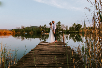 Green wedding in a rustic atmosphere - a sustainable trend 