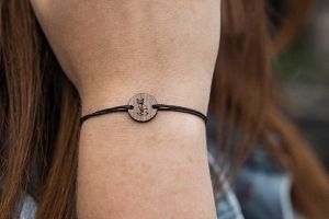 String bracelet Sitting Fox Wooden Bracelet