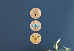 Wooden decoration Bee Wooden Image