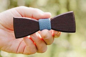 Wooden Bow Tie Somia