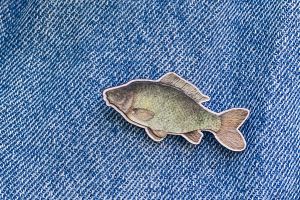 Wooden Brooch Carp – by Epipi