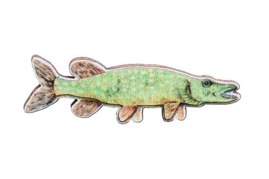 Wooden Brooch Pike– by Epipi