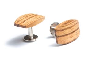 Cufflinks  Lini